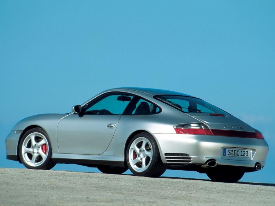  Porsche 911 Carrera 4S 2002 года  (фото 9 из 20)